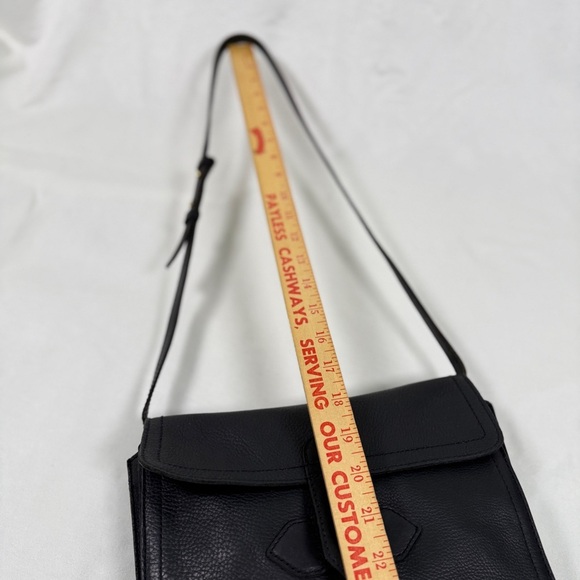 Madewell Black Leather Shoulder Bag - Picture 9 of 10